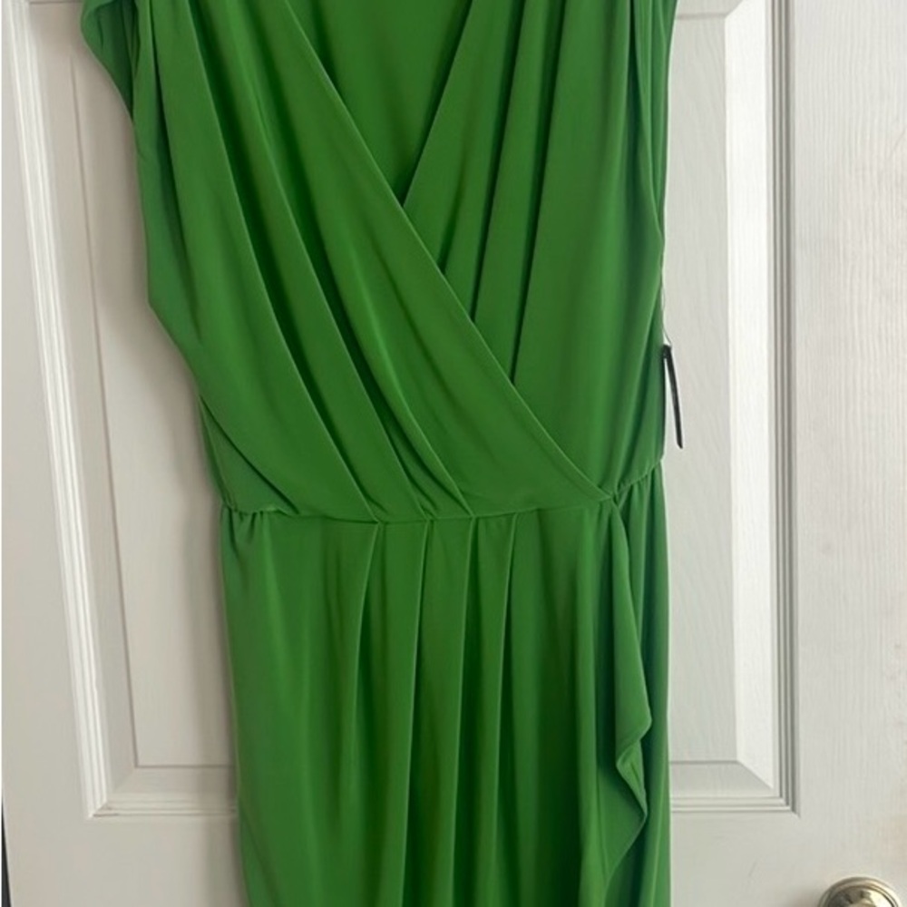 Vince Camuto Green Ruched Sheath Dress Sleeveless V-neck